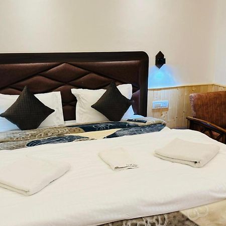 The Midnight Garden Manali Hotel Bagian luar foto