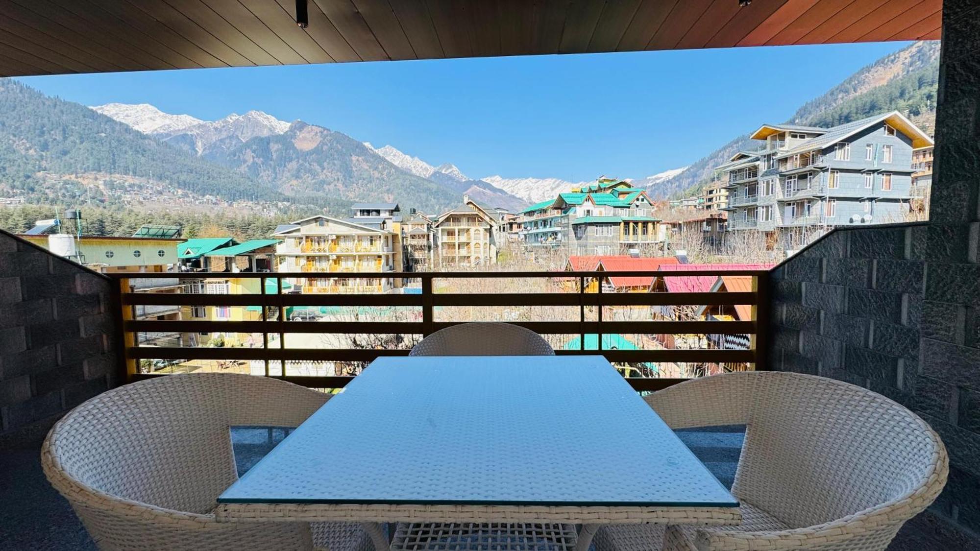 The Midnight Garden Manali Hotel Bagian luar foto